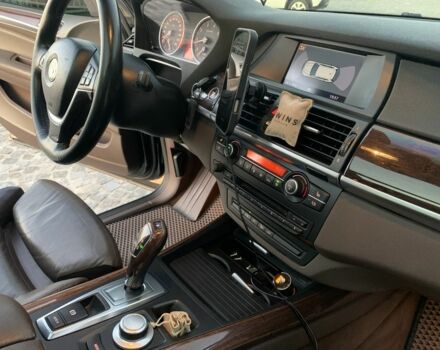 БМВ Х5 2008 в Днепре (Днепропетровске) на Automoto.ua Черный БМВ Х5, объемом двигателя 4.8 л и пробегом 225 тыс. км за 378 $, фото 19 на Automoto.ua