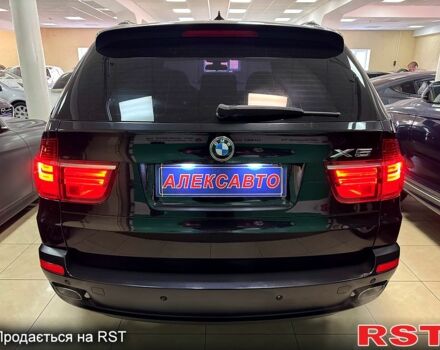 Черный БМВ Х5, объемом двигателя 4.8 л и пробегом 210 тыс. км за 11000 $, фото 4 на Automoto.ua