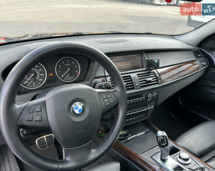 Черный БМВ Х5, объемом двигателя 3 л и пробегом 270 тыс. км за 14000 $, фото 17 на Automoto.ua