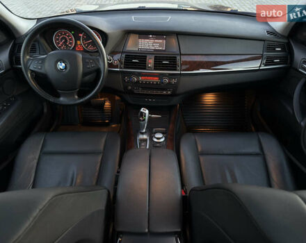Чорний БМВ Х5, об'ємом двигуна 3 л та пробігом 110 тис. км за 12900 $, фото 91 на Automoto.ua