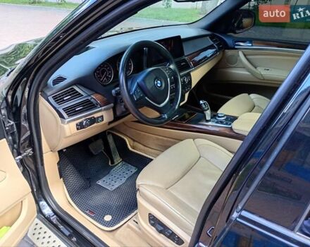 Черный БМВ Х5, объемом двигателя 4.8 л и пробегом 240 тыс. км за 15500 $, фото 20 на Automoto.ua