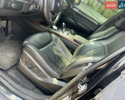 Черный БМВ Х5, объемом двигателя 4.8 л и пробегом 159 тыс. км за 11000 $, фото 6 на Automoto.ua