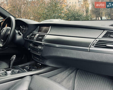 Черный БМВ Х5, объемом двигателя 4.8 л и пробегом 230 тыс. км за 12900 $, фото 38 на Automoto.ua