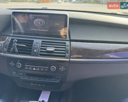 Черный БМВ Х5, объемом двигателя 3 л и пробегом 216 тыс. км за 12000 $, фото 1 на Automoto.ua