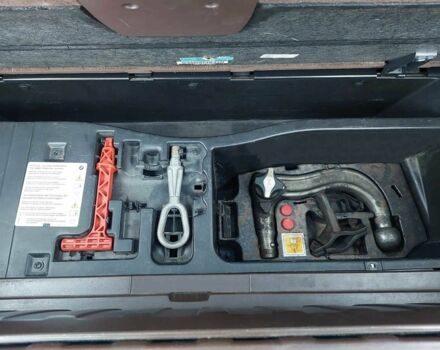 Черный БМВ Х5, объемом двигателя 3 л и пробегом 250 тыс. км за 16000 $, фото 15 на Automoto.ua