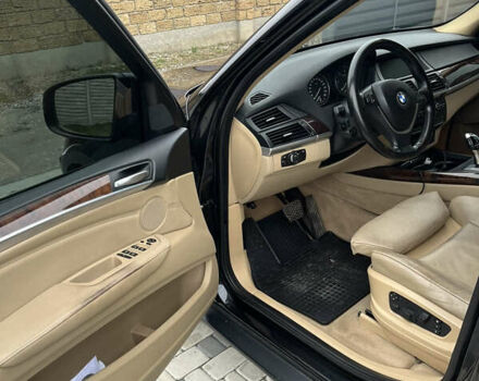 Чорний БМВ Х5, об'ємом двигуна 2.99 л та пробігом 320 тис. км за 13800 $, фото 10 на Automoto.ua