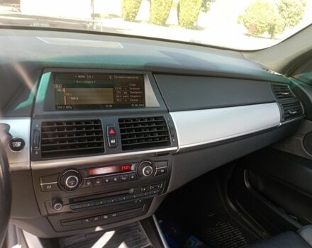 Черный БМВ Х5, объемом двигателя 0 л и пробегом 230 тыс. км за 15500 $, фото 6 на Automoto.ua