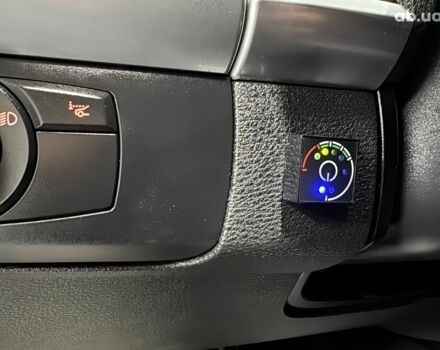 Чорний БМВ Х5, об'ємом двигуна 0 л та пробігом 210 тис. км за 11000 $, фото 6 на Automoto.ua