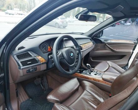 Черный БМВ Х5, объемом двигателя 3 л и пробегом 250 тыс. км за 16000 $, фото 17 на Automoto.ua