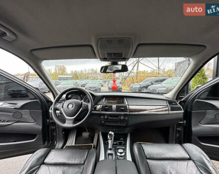 Чорний БМВ Х5, об'ємом двигуна 2.99 л та пробігом 490 тис. км за 15500 $, фото 19 на Automoto.ua