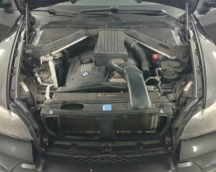 Черный БМВ Х5, объемом двигателя 3 л и пробегом 280 тыс. км за 13000 $, фото 25 на Automoto.ua