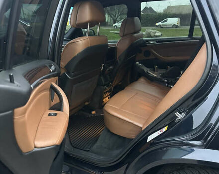 Чорний БМВ Х5, об'ємом двигуна 4.8 л та пробігом 293 тис. км за 12500 $, фото 7 на Automoto.ua