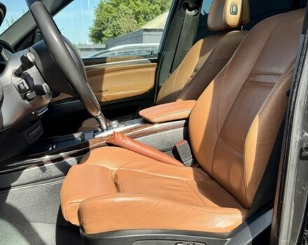 Черный БМВ Х5, объемом двигателя 3 л и пробегом 272 тыс. км за 14500 $, фото 11 на Automoto.ua