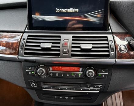 Чорний БМВ Х5, об'ємом двигуна 3 л та пробігом 270 тис. км за 6850 $, фото 11 на Automoto.ua
