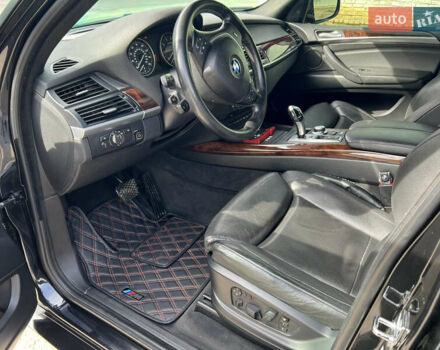 Черный БМВ Х5, объемом двигателя 4.8 л и пробегом 230 тыс. км за 13900 $, фото 18 на Automoto.ua