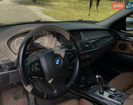 Чорний БМВ Х5, об'ємом двигуна 2.99 л та пробігом 391 тис. км за 15000 $, фото 6 на Automoto.ua