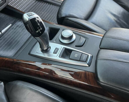 Черный БМВ Х5, объемом двигателя 4.8 л и пробегом 170 тыс. км за 13200 $, фото 9 на Automoto.ua