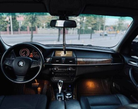 Чорний БМВ Х5, об'ємом двигуна 3 л та пробігом 350 тис. км за 6999 $, фото 8 на Automoto.ua