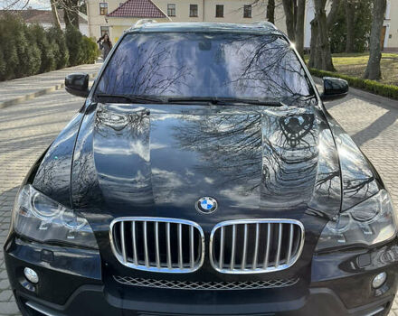Черный БМВ Х5, объемом двигателя 3 л и пробегом 432 тыс. км за 18000 $, фото 1 на Automoto.ua