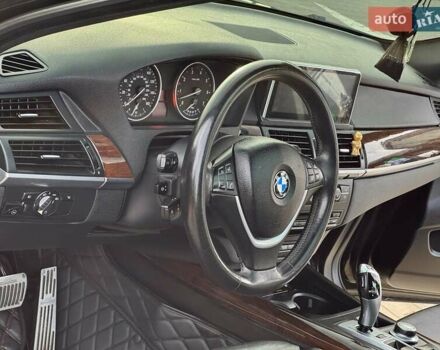 Чорний БМВ Х5, об'ємом двигуна 4.8 л та пробігом 307 тис. км за 12999 $, фото 41 на Automoto.ua