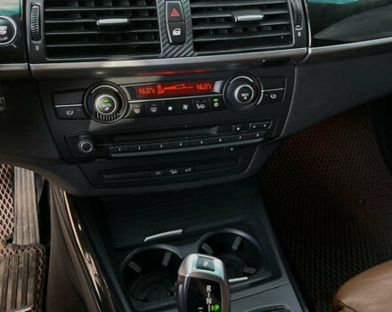 Чорний БМВ Х5, об'ємом двигуна 2.99 л та пробігом 391 тис. км за 15000 $, фото 9 на Automoto.ua