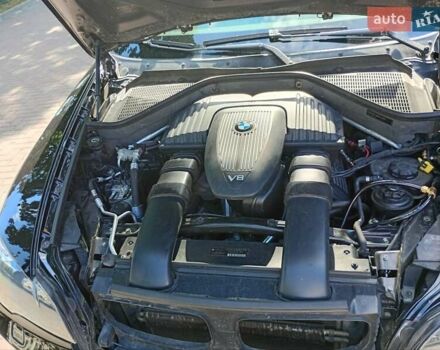 Черный БМВ Х5, объемом двигателя 4.8 л и пробегом 240 тыс. км за 15500 $, фото 18 на Automoto.ua