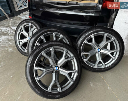 Чорний БМВ Х5, об'ємом двигуна 4.8 л та пробігом 230 тис. км за 14000 $, фото 32 на Automoto.ua