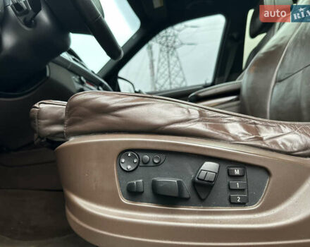 Чорний БМВ Х5, об'ємом двигуна 3 л та пробігом 315 тис. км за 10999 $, фото 17 на Automoto.ua