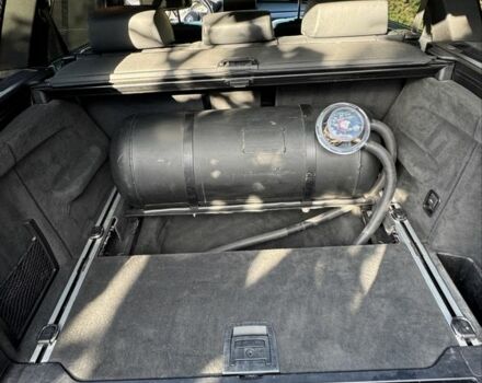 Черный БМВ Х5, объемом двигателя 4.8 л и пробегом 309 тыс. км за 11000 $, фото 6 на Automoto.ua