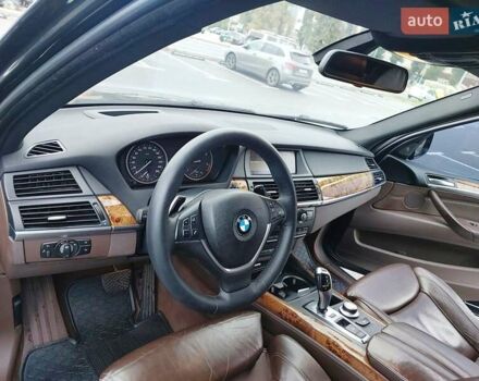 Черный БМВ Х5, объемом двигателя 3 л и пробегом 250 тыс. км за 16500 $, фото 18 на Automoto.ua