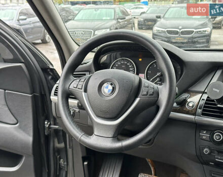 Чорний БМВ Х5, об'ємом двигуна 2.99 л та пробігом 490 тис. км за 15500 $, фото 21 на Automoto.ua