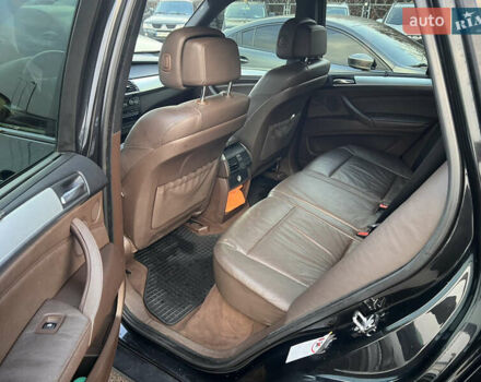 Черный БМВ Х5, объемом двигателя 3 л и пробегом 250 тыс. км за 13800 $, фото 6 на Automoto.ua