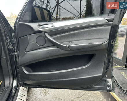 Чорний БМВ Х5, об'ємом двигуна 2.99 л та пробігом 490 тис. км за 15500 $, фото 25 на Automoto.ua