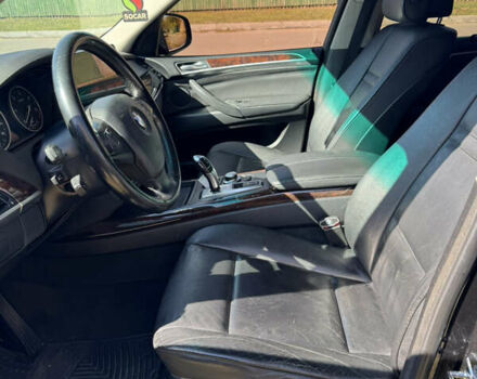 Черный БМВ Х5, объемом двигателя 2.99 л и пробегом 276 тыс. км за 13900 $, фото 4 на Automoto.ua