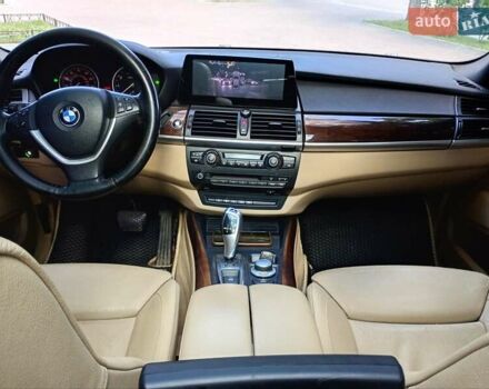 Черный БМВ Х5, объемом двигателя 4.8 л и пробегом 240 тыс. км за 15500 $, фото 19 на Automoto.ua