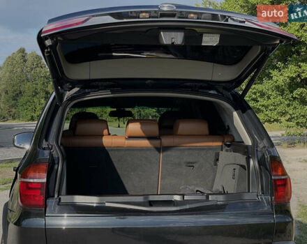 Чорний БМВ Х5, об'ємом двигуна 2.99 л та пробігом 391 тис. км за 15000 $, фото 15 на Automoto.ua