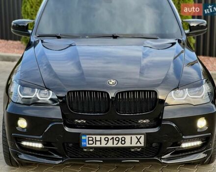 Чорний БМВ Х5, об'ємом двигуна 4.8 л та пробігом 307 тис. км за 12999 $, фото 6 на Automoto.ua