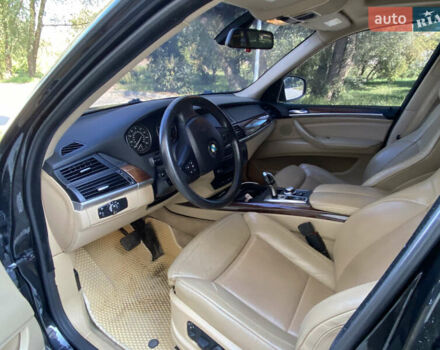 Черный БМВ Х5, объемом двигателя 3 л и пробегом 236 тыс. км за 9950 $, фото 14 на Automoto.ua