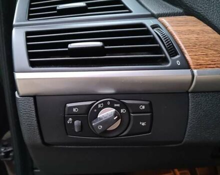 Черный БМВ Х5, объемом двигателя 3 л и пробегом 280 тыс. км за 15500 $, фото 29 на Automoto.ua