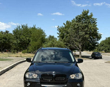 Черный БМВ Х5, объемом двигателя 3 л и пробегом 320 тыс. км за 14699 $, фото 1 на Automoto.ua