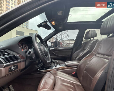 Чорний БМВ Х5, об'ємом двигуна 3 л та пробігом 315 тис. км за 10999 $, фото 11 на Automoto.ua