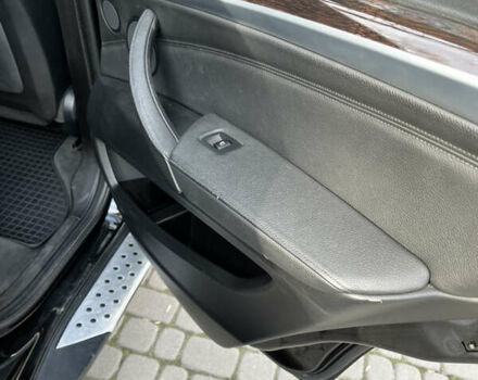 Черный БМВ Х5, объемом двигателя 3 л и пробегом 433 тыс. км за 18000 $, фото 18 на Automoto.ua