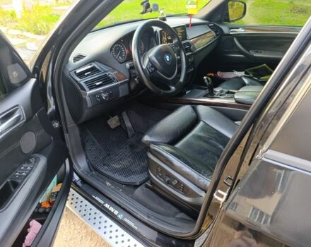 Чорний БМВ Х5, об'ємом двигуна 3 л та пробігом 350 тис. км за 13700 $, фото 9 на Automoto.ua