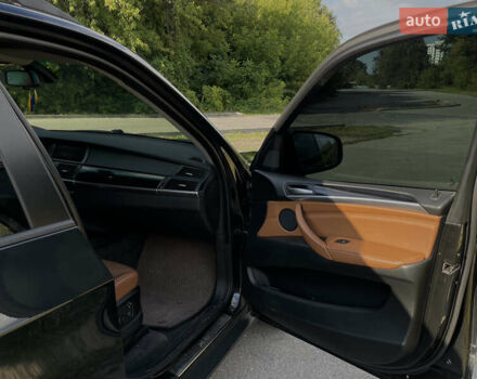 Чорний БМВ Х5, об'ємом двигуна 2.99 л та пробігом 391 тис. км за 15000 $, фото 16 на Automoto.ua