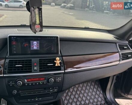 Чорний БМВ Х5, об'ємом двигуна 4.8 л та пробігом 307 тис. км за 12999 $, фото 33 на Automoto.ua