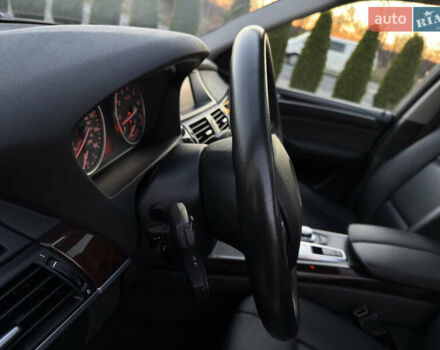 Чорний БМВ Х5, об'ємом двигуна 3 л та пробігом 110 тис. км за 12900 $, фото 61 на Automoto.ua