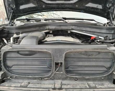 Черный БМВ Х5, объемом двигателя 3 л и пробегом 280 тыс. км за 15500 $, фото 20 на Automoto.ua