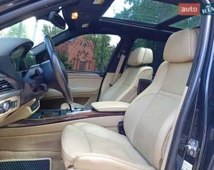 Черный БМВ Х5, объемом двигателя 4.8 л и пробегом 240 тыс. км за 15500 $, фото 15 на Automoto.ua