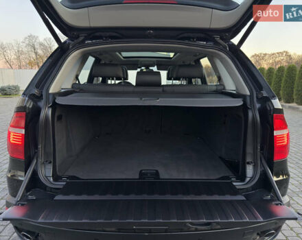 Чорний БМВ Х5, об'ємом двигуна 3 л та пробігом 110 тис. км за 12900 $, фото 73 на Automoto.ua