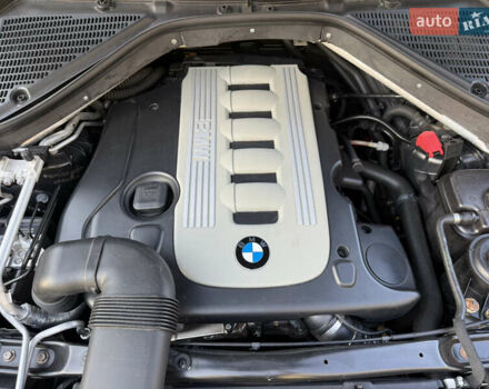 Чорний БМВ Х5, об'ємом двигуна 3 л та пробігом 244 тис. км за 16850 $, фото 10 на Automoto.ua